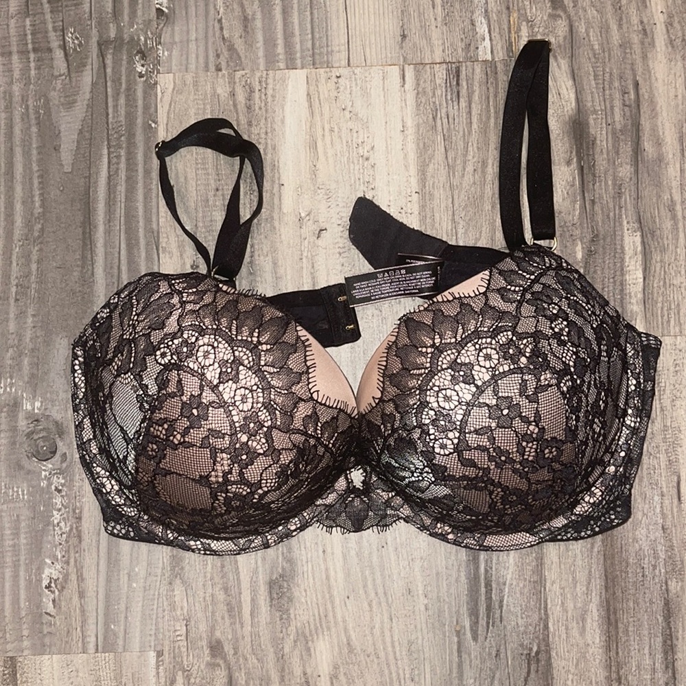 Victoria’s Secret Push Up Lace Bra